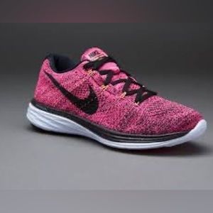 Nike Flyknit Lunar 3